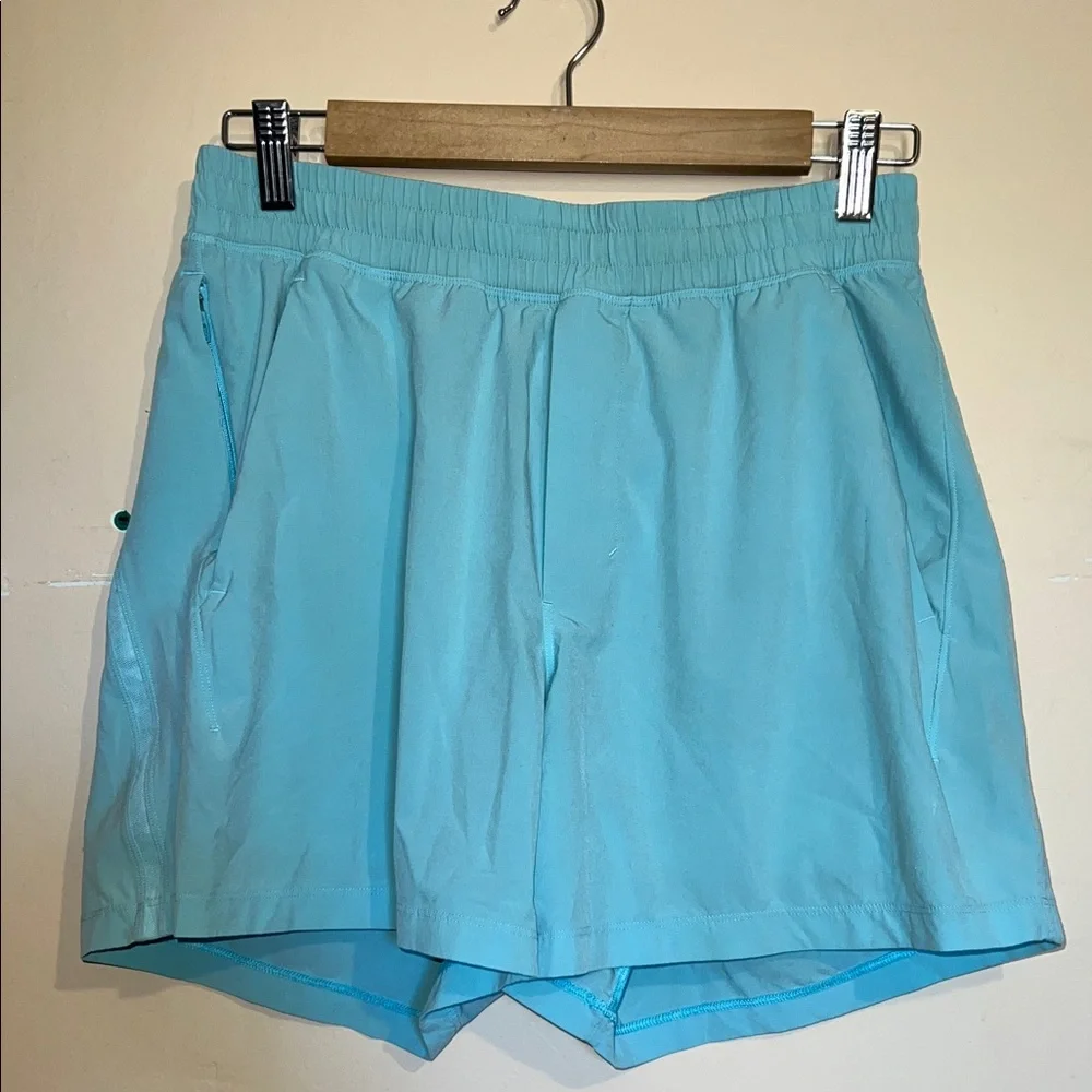 Lululemon men’s pace breaker shorts size medium